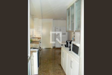 Apartamento à venda com 185m², 4 quartos e 4 vagas