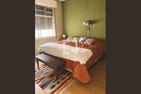 Casa à venda com 4 quartos, 250m² em Indianópolis, São Paulo