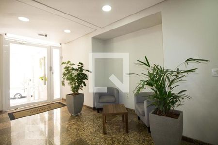 Apartamento à venda com 105m², 3 quartos e 1 vaga Apartamento à venda com 105m², 3 quartos e 1 vagaHall