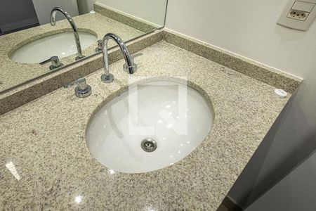 Studio para alugar com 27m², 1 quarto e sem vaga Studio para alugar com 27m², 1 quarto e sem vagaBanheiro