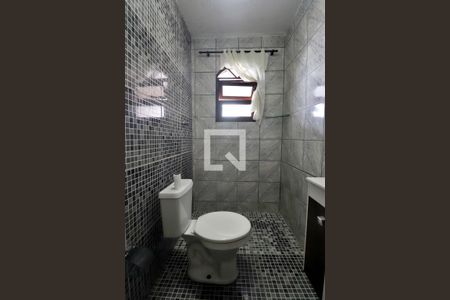 Casa à venda com 103m², 3 quartos e 2 vagasBanheiro Social 2