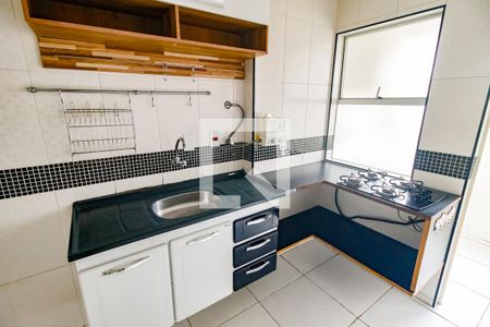 Apartamento à venda com 56m², 2 quartos e 1 vagaCozinha - Armários