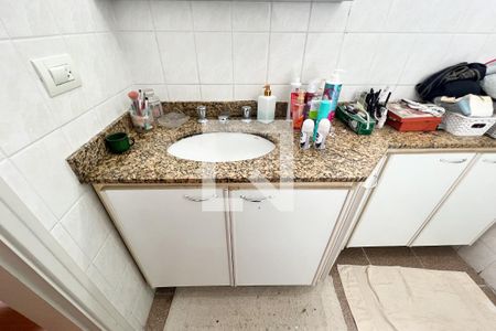 Apartamento à venda com 87m², 3 quartos e 2 vagasBanheiro do Quarto 2