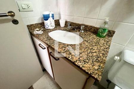 Apartamento à venda com 87m², 3 quartos e 2 vagasBanheiro Social