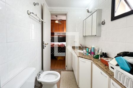 Apartamento à venda com 87m², 3 quartos e 2 vagasBanheiro do Quarto 2