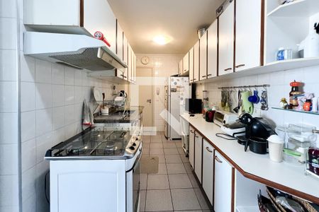 Apartamento à venda com 87m², 3 quartos e 2 vagasCozinha