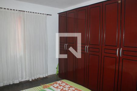 Casa à venda com 130m², 3 quartos e 3 vagasSuíte