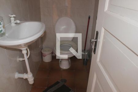 Casa à venda com 130m², 3 quartos e 3 vagasBanheiro de serviço