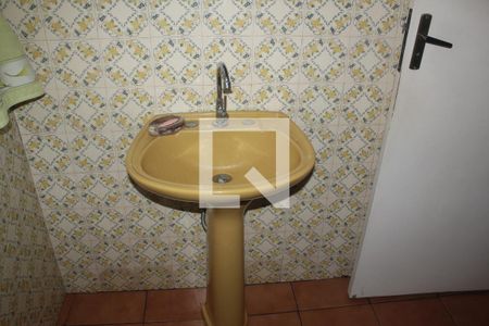 Casa à venda com 130m², 3 quartos e 3 vagasBanheiro