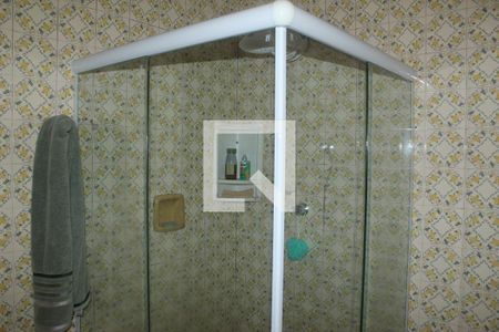 Casa à venda com 130m², 3 quartos e 3 vagasBanheiro