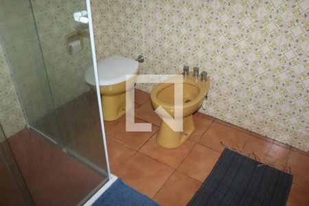 Casa à venda com 130m², 3 quartos e 3 vagasBanheiro