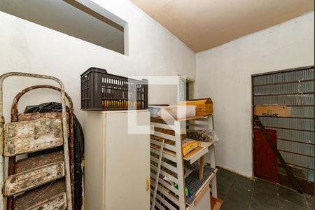 Casa à venda com 360m², 3 quartos e 8 vagas Casa à venda com 360m², 3 quartos e 8 vagasQuarto 3