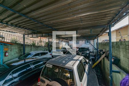 Casa à venda com 360m², 3 quartos e 8 vagas Casa à venda com 360m², 3 quartos e 8 vagasGaragem