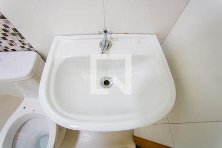 Apartamento para alugar com 56m², 2 quartos e 1 vaga Apartamento para alugar com 56m², 2 quartos e 1 vagaBanheiro do quarto 1