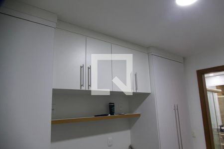 Apartamento para alugar com 140m², 3 quartos e 1 vaga Apartamento para alugar com 140m², 3 quartos e 1 vagaQuarto Suíte