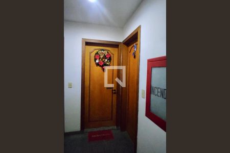 Apartamento para alugar com 140m², 3 quartos e 1 vaga Apartamento para alugar com 140m², 3 quartos e 1 vagaHall de entrada