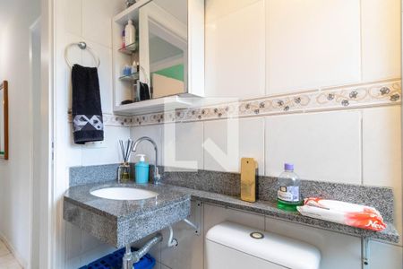 Apartamento à venda com 68m², 3 quartos e 1 vaga Apartamento à venda com 68m², 3 quartos e 1 vagaBanheiro Social