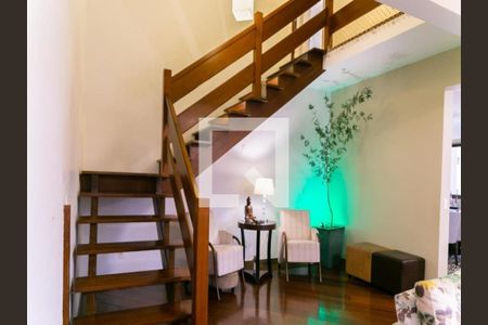 Apartamento à venda com 238m², 4 quartos e 3 vagas