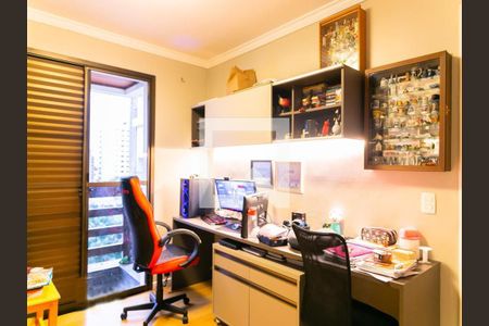 Apartamento à venda com 238m², 4 quartos e 3 vagas