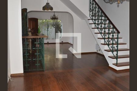 Casa à venda com 300m², 3 quartos e 3 vagas