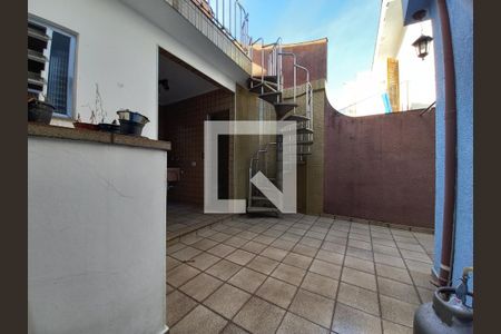 Casa à venda com 160m², 3 quartos e 2 vagas