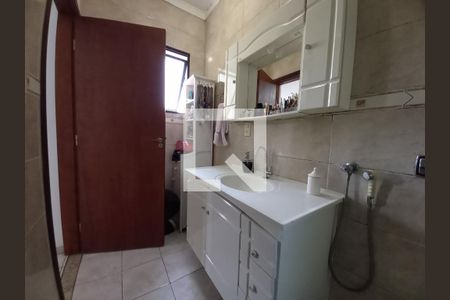 Casa à venda com 300m², 4 quartos e 6 vagas