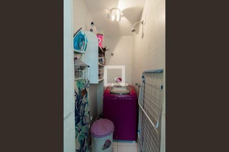 Apartamento à venda com 100m², 3 quartos e 1 vaga Apartamento à venda com 100m², 3 quartos e 1 vagaÁrea de serviço