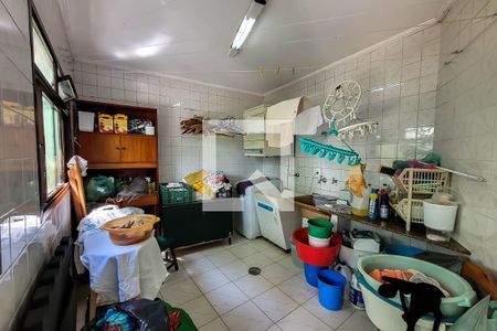 Casa à venda com 262m², 4 quartos e 2 vagasÁrea de Serviço