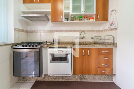 Apartamento para alugar com 118m², 3 quartos e 1 vagaFogão e Pia