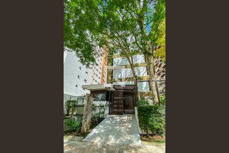 Apartamento para alugar com 118m², 3 quartos e 1 vagaFachada e portaria