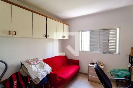 Casa à venda com 237m², 4 quartos e 2 vagas Casa à venda com 237m², 4 quartos e 2 vagasQuarto 2