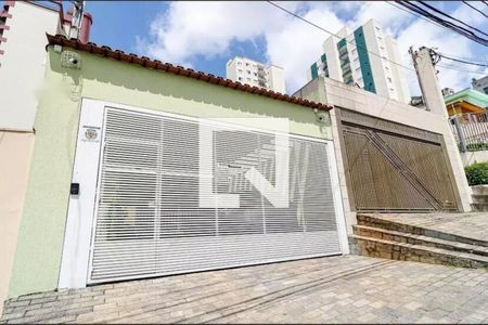 Casa à venda com 237m², 4 quartos e 2 vagas