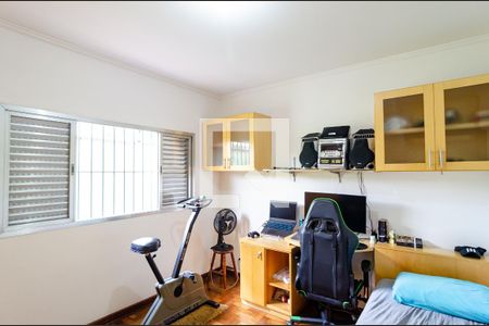 Casa à venda com 237m², 4 quartos e 2 vagas Casa à venda com 237m², 4 quartos e 2 vagasQuarto 3