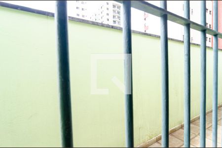 Casa à venda com 237m², 4 quartos e 2 vagas Casa à venda com 237m², 4 quartos e 2 vagasVista do Quarto 3