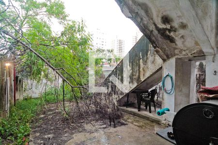 Casa à venda com 270m², 2 quartos e sem vaga Casa à venda com 270m², 2 quartos e sem vagaÁrea Externa