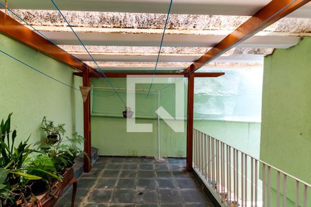 Casa à venda com 70m², 2 quartos e 1 vaga Casa à venda com 70m², 2 quartos e 1 vagaVaranda de Serviço