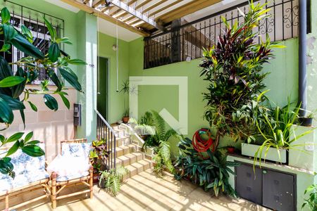 Casa à venda com 70m², 2 quartos e 1 vaga Casa à venda com 70m², 2 quartos e 1 vagaGaragem