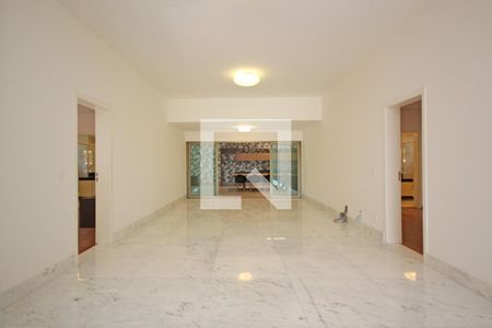 Casa à venda com 5 quartos, 1200m² em Vale dos Cristais, Nova Lima