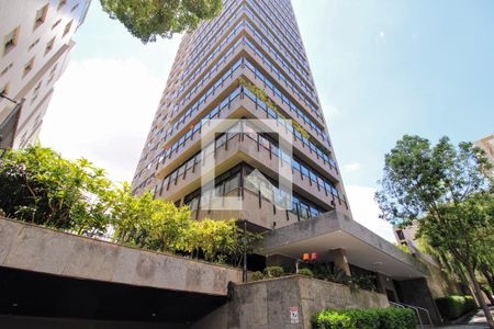 Apartamento à venda com 260m², 4 quartos e 3 vagasFachada