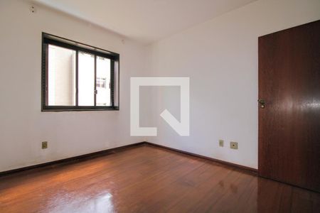 Apartamento à venda com 260m², 4 quartos e 3 vagasQuarto 3