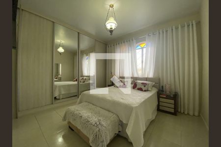 Casa à venda com 201m², 3 quartos e 2 vagas
