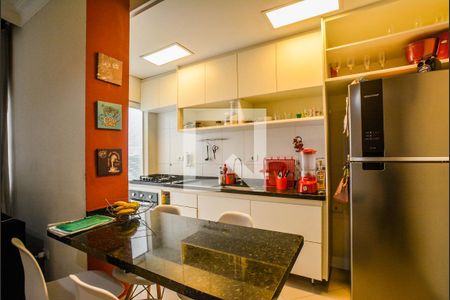 Apartamento à venda com 67m², 2 quartos e 2 vagas Apartamento à venda com 67m², 2 quartos e 2 vagasCozinha