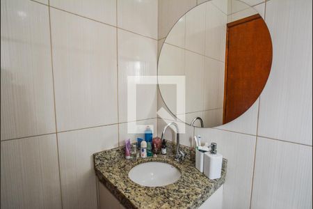 Apartamento à venda com 67m², 2 quartos e 2 vagas Apartamento à venda com 67m², 2 quartos e 2 vagasBanheiro da Suíte