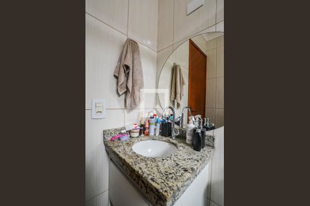 Apartamento à venda com 67m², 2 quartos e 2 vagas Apartamento à venda com 67m², 2 quartos e 2 vagasBanheiro Corredor