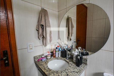 Apartamento à venda com 67m², 2 quartos e 2 vagas Apartamento à venda com 67m², 2 quartos e 2 vagasBanheiro Corredor