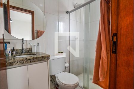 Apartamento à venda com 67m², 2 quartos e 2 vagas Apartamento à venda com 67m², 2 quartos e 2 vagasBanheiro da Suíte