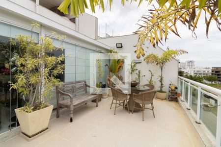 Apartamento à venda com 316m², 4 quartos e 3 vagasVaranda da Sala