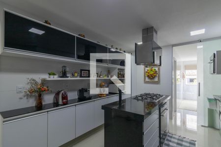 Apartamento à venda com 316m², 4 quartos e 3 vagasCozinha