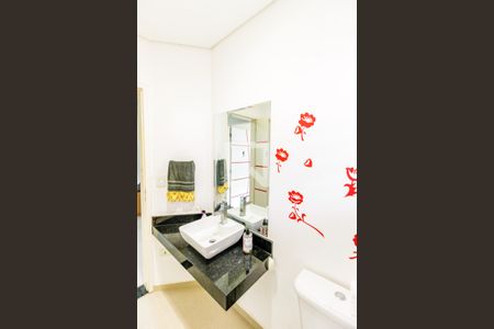 Casa à venda com 380m², 3 quartos e 4 vagas Casa à venda com 380m², 3 quartos e 4 vagasLavabo