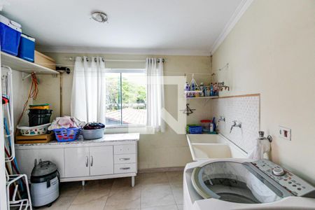 Casa à venda com 380m², 3 quartos e 4 vagas Casa à venda com 380m², 3 quartos e 4 vagasÁrea de Serviço